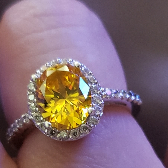 QVC Diamonique canary oval stone w/halo setting - Picture 6 of 16